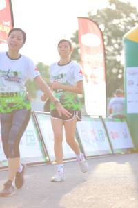 BIB: 2381
                            <button type="button" onclick="openModal(3642436)" class="btn btn-primary btn-sm float-right btn-popup" data-toggle="modal" data-target=".modal-high-quality">
                        <i class="fas fa-shopping-cart"></i> Add to Cart
                    </button>
                                            <button type="button" onclick="isThisMe(3642436, true)" class="btn btn-success btn-sm float-right btn-popup btn-isme hidden" data-toggle="tooltip" data-placement="bottom" title="นี่คือรูปของคุณใช่ไหม คลิกที่นี่เพื่อเอาเข้าอัลบั้ม">
                        <i class="fas fa-plus"></i> Add to album
                    </button>
                    <button type="button" onclick="isThisMe(3642436, false)" class="btn btn-warning btn-sm float-right btn-popup btn-isnotme hidden">
                        <i class="fas fa-ban"></i> Remove from album
                    </button>